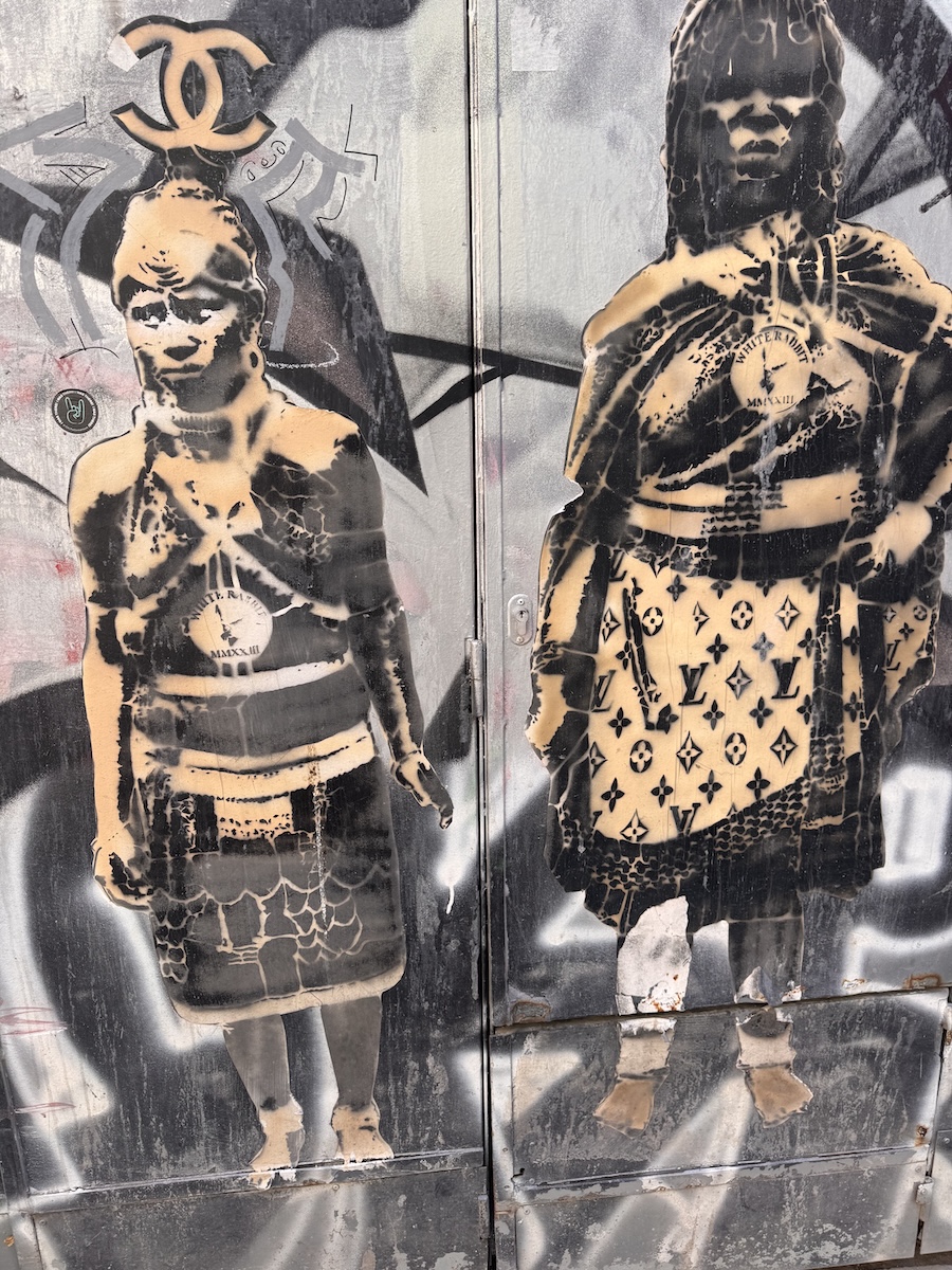 Stenciles of two African women in Barcelona