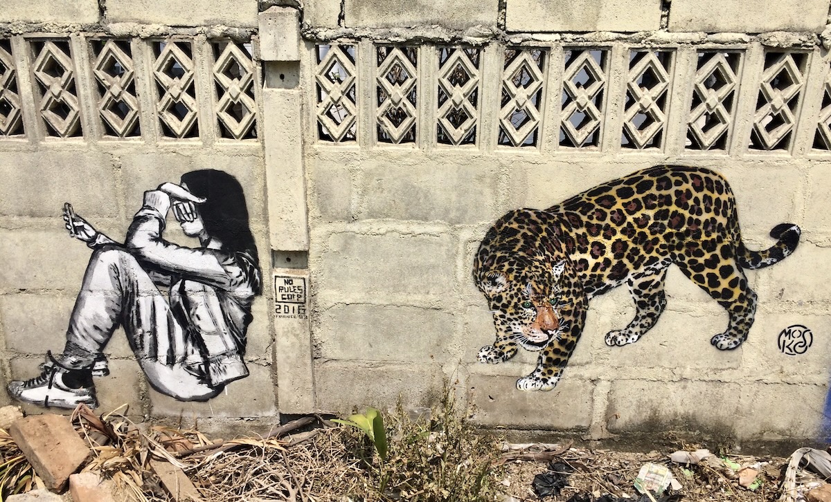 wall art leopard and girl