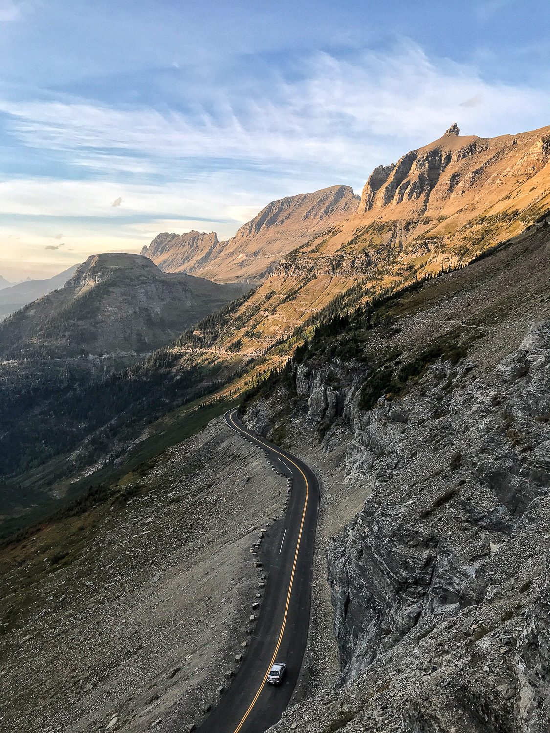 Glacier-National-Park-Going-to-the-Sun-Road